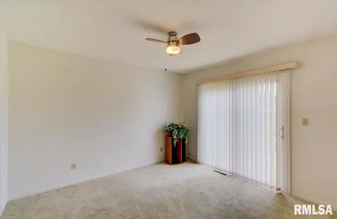 101 Calvin Ave, Springfield, IL 62704 photo 18