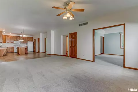 3924 Stone Bridge Rd, Springfield, IL 62711 photo 8