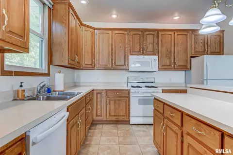 3924 Stone Bridge Rd, Springfield, IL 62711 photo 15