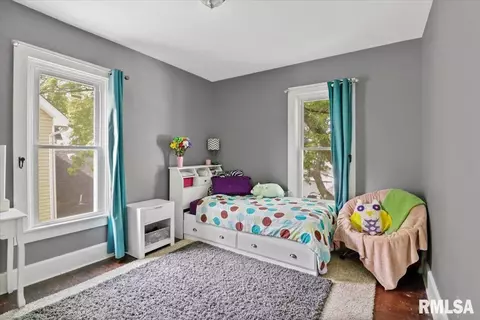 725 N 4th St, Springfield, IL 62702 photo 11