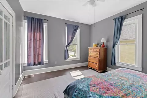 725 N 4th St, Springfield, IL 62702 photo 14