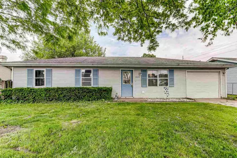3073 Elm St, Springfield, IL 62702 photo 1