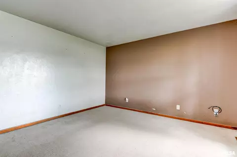 3073 Elm St, Springfield, IL 62702 photo 7