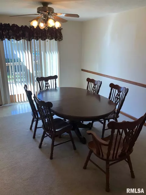 14571 Frontier Dr, Athens, IL 62613 photo 10