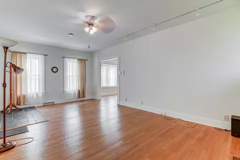 1513 Holmes Ave, Springfield, IL 62704 photo 10