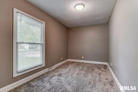 2731 Cardigan Dr, Springfield, IL 62702 photo 16