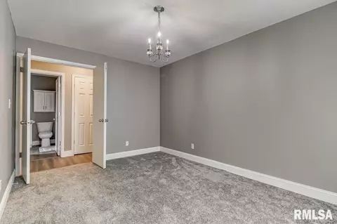 2731 Cardigan Dr, Springfield, IL 62702 photo 13