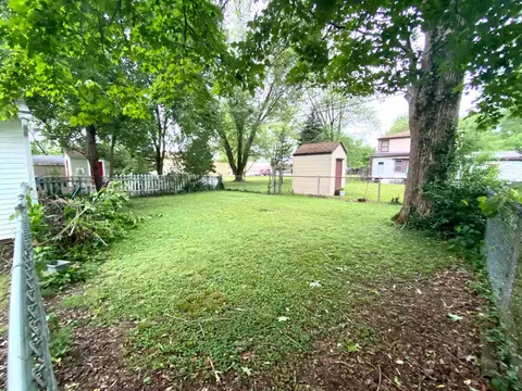 3021 S Lincoln St, Springfield, IL 62704 photo 5