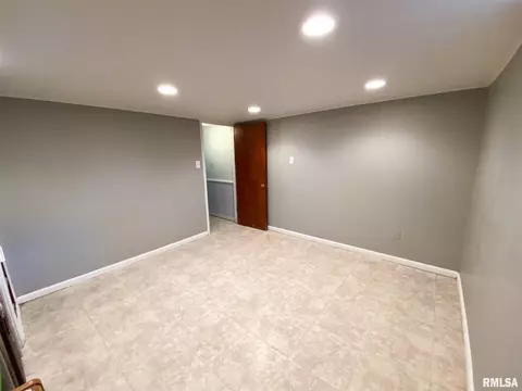 3021 S Lincoln St, Springfield, IL 62704 photo 30