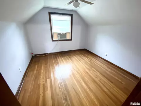 3021 S Lincoln St, Springfield, IL 62704 photo 27
