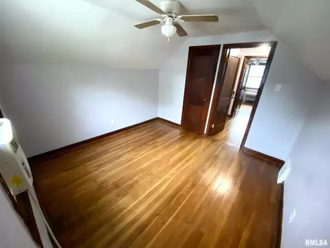 3021 S Lincoln St, Springfield, IL 62704 photo 28