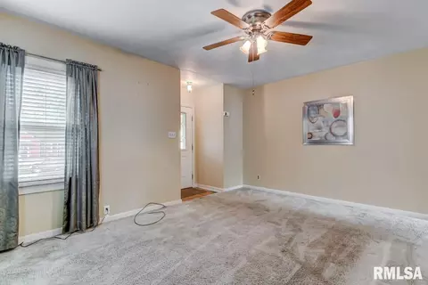 1533 W Capitol Ave, Springfield, IL 62704 photo 6