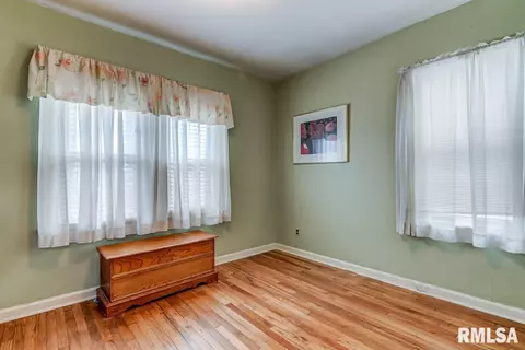 1533 W Capitol Ave, Springfield, IL 62704 photo 18