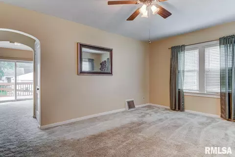1533 W Capitol Ave, Springfield, IL 62704 photo 5