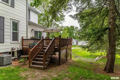 413 N Vine St, Mount Pulaski, IL 62548 photo 28