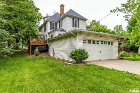 413 N Vine St, Mount Pulaski, IL 62548 photo 30