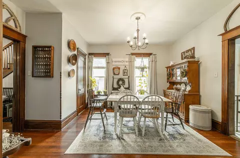 413 N Vine St, Mount Pulaski, IL 62548 photo 10