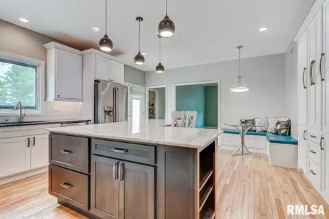 2501 Shadow Chaser Dr, Springfield, IL 62711 photo 10