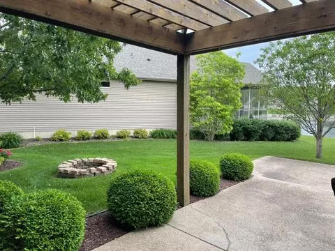 2308 Amber Ct, Springfield, IL 62704 photo 18