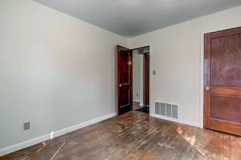 1900 N 20th St, Springfield, IL 62702 photo 11
