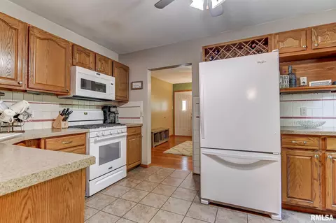 2900 Corbin St, Springfield, IL 62704 photo 8