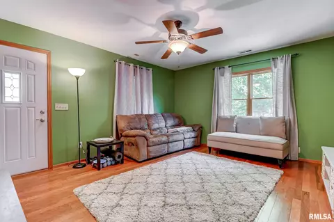 2900 Corbin St, Springfield, IL 62704 photo 4