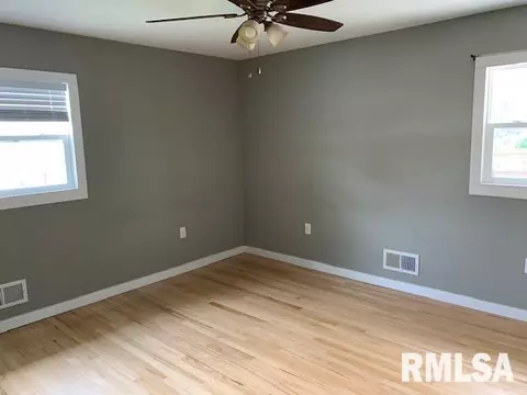 1914 E Keys Ave, Springfield, IL 62702 photo 6
