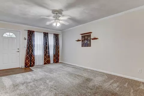 3120 Lakeshire Dr, Springfield, IL 62707 photo 4