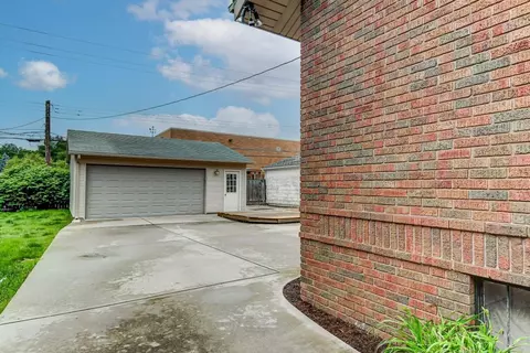 2041 S State St, Springfield, IL 62704 photo 28