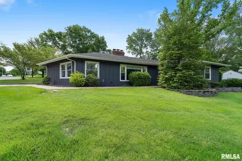 6 Mclean Ln, Springfield, IL 62704 photo 2