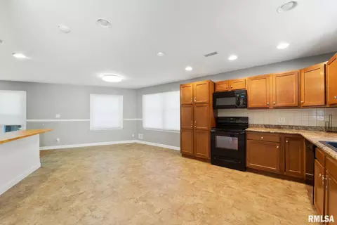 6 Mclean Ln, Springfield, IL 62704 photo 13
