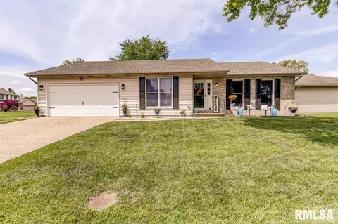101 Resina Dr, Springfield, IL 62703 photo 2
