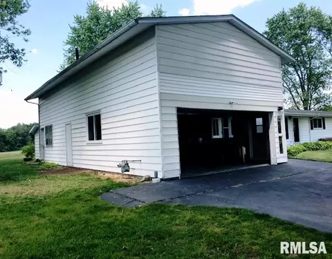 11666 County Road 900 N Rd, Bath, IL 62617 photo 3