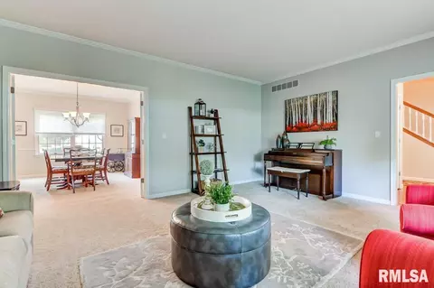 1704 Windycrest Dr, Springfield, IL 62704 photo 6