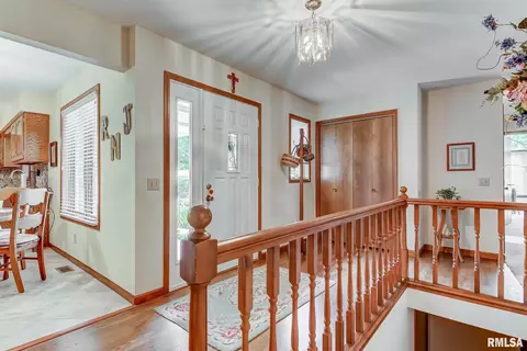 2533 Argonne Ave, Springfield, IL 62704 photo 8