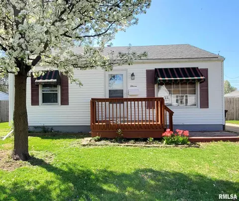 11 Harriet Ln, Springfield, IL 62702 photo 1