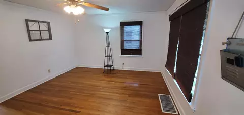 11 Harriet Ln, Springfield, IL 62702 photo 3