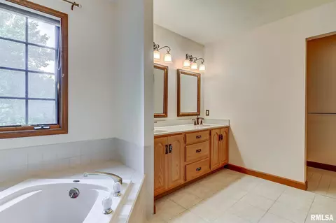 2308 Peppermill Pointe Ct, Springfield, IL 62712 photo 30