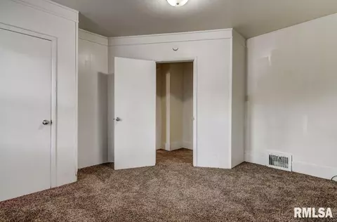 2020 S Spring St, Springfield, IL 62704 photo 14