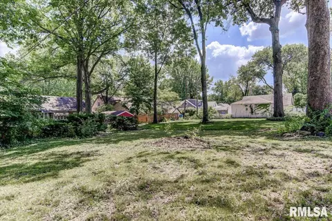 114 S Douglas Ave, Springfield, IL 62704 photo 26