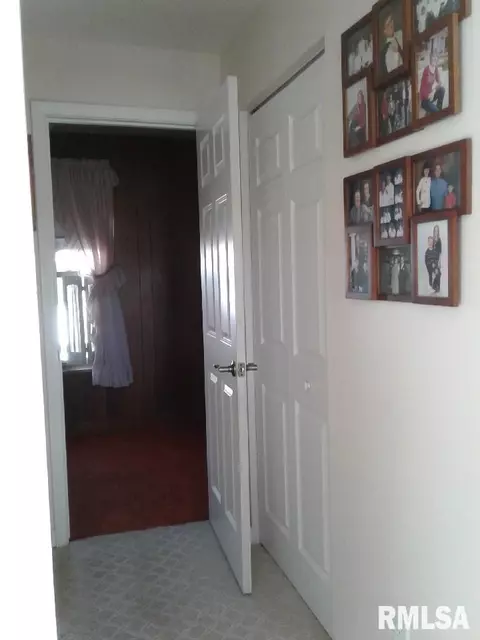 3333 S 2nd St, Springfield, IL 62703 photo 8