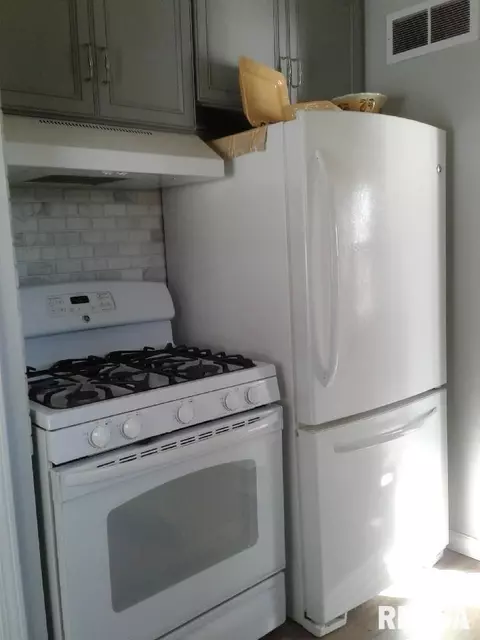3333 S 2nd St, Springfield, IL 62703 photo 3