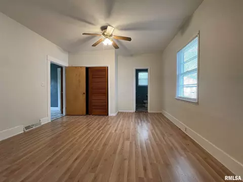 2014 N 17th St, Springfield, IL 62702 photo 7