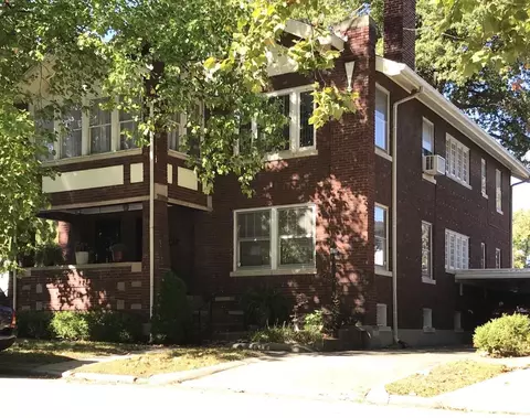 419 E Canedy St, Springfield, IL 62703 photo 1