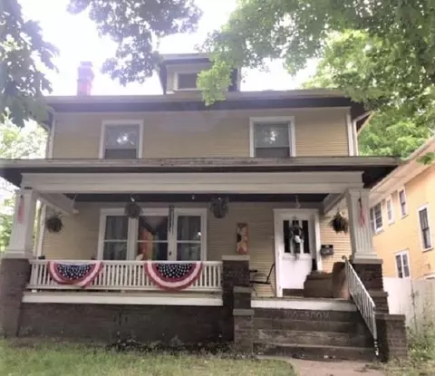 300 S Macarthur Blvd, Springfield, IL 62704 photo 1