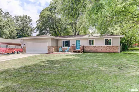 1812 E Hazel Dell Rd, Springfield, IL 62703 photo 2