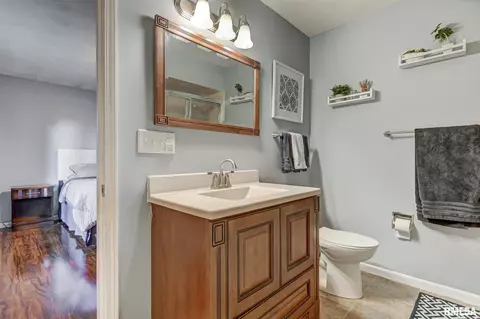 1812 E Hazel Dell Rd, Springfield, IL 62703 photo 16