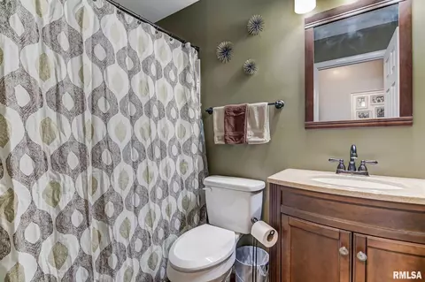 1812 E Hazel Dell Rd, Springfield, IL 62703 photo 23