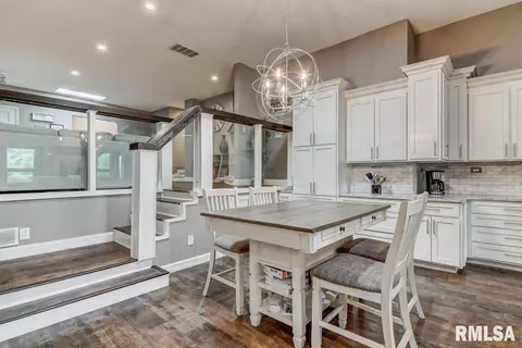 6495 Old Salem Ln, Springfield, IL 62711 photo 10