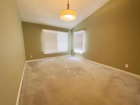 2547 Chapel Hill Dr, Springfield, IL 62702 photo 16